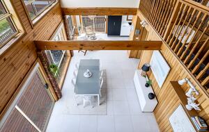 Elevated George’s Bay Waterfront with Gentle Beach Access - Akaroa, Australia