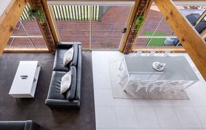 Elevated George’s Bay Waterfront with Gentle Beach Access - Akaroa, Australia