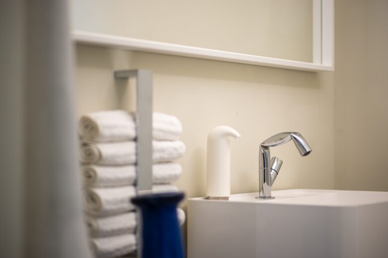 Nid Caché - Glass Tree House with private beach - Vrboska, Croatia