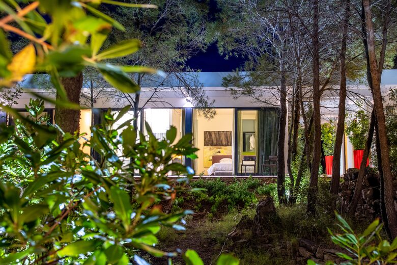 Nid Caché - Glass Tree House with private beach - Vrboska, Croatia