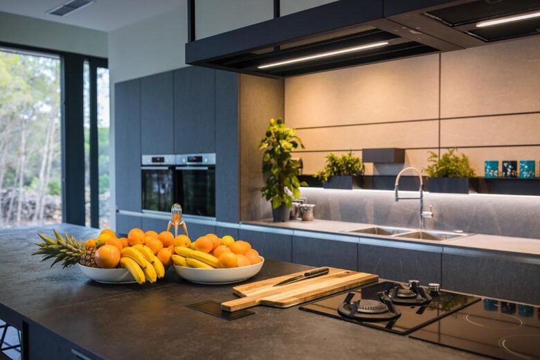 Nid Caché - Glass Tree House with private beach - Vrboska, Croatia