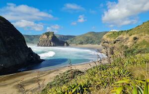 North-Facing Coastal Estate Overlooking Piha Beach - Piha, New Zealand