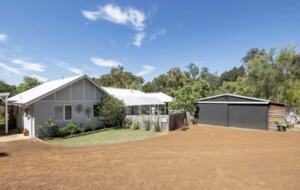Wraparound Verandah Living at a Quindalup Home near Wineries - Quindalup, Australia
