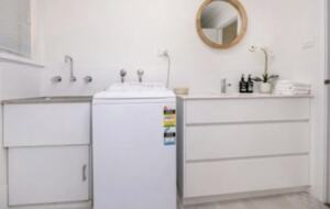 Wraparound Verandah Living at a Quindalup Home near Wineries - Quindalup, Australia