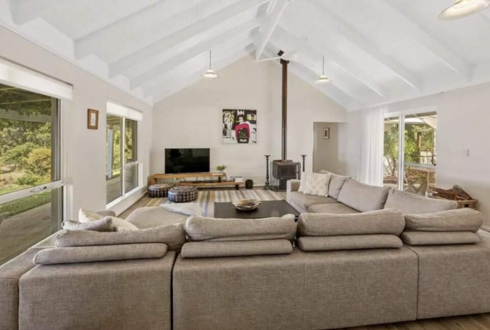 Wraparound Verandah Living at a Quindalup Home near Wineries - Quindalup, Australia