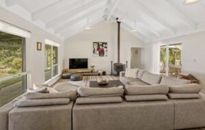 Wraparound Verandah Living at a Quindalup Home near Wineries - Quindalup, Australia