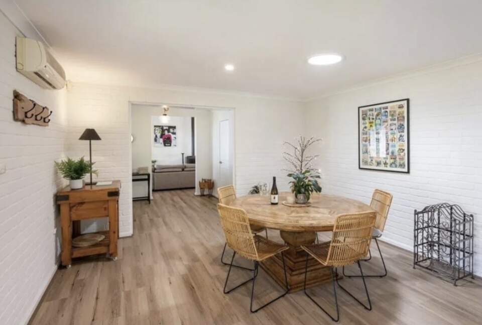 Wraparound Verandah Living at a Quindalup Home near Wineries - Quindalup, Australia