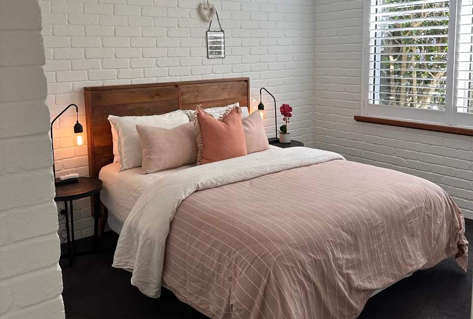 Wraparound Verandah Living at a Quindalup Home near Wineries - Quindalup, Australia