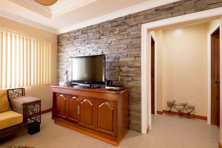 Oceanfront Cliff Villa Overlooking Sumilon Island - Oslob, Philippines