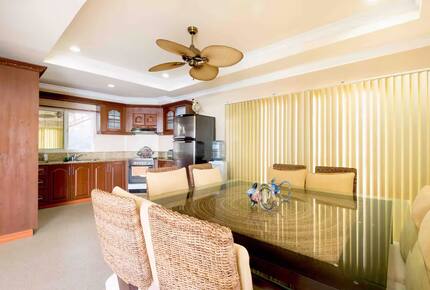 Oceanfront Cliff Villa Overlooking Sumilon Island - Oslob, Philippines