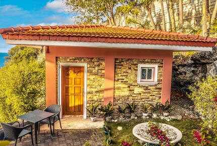Oceanfront Cliff Villa Overlooking Sumilon Island - Oslob, Philippines