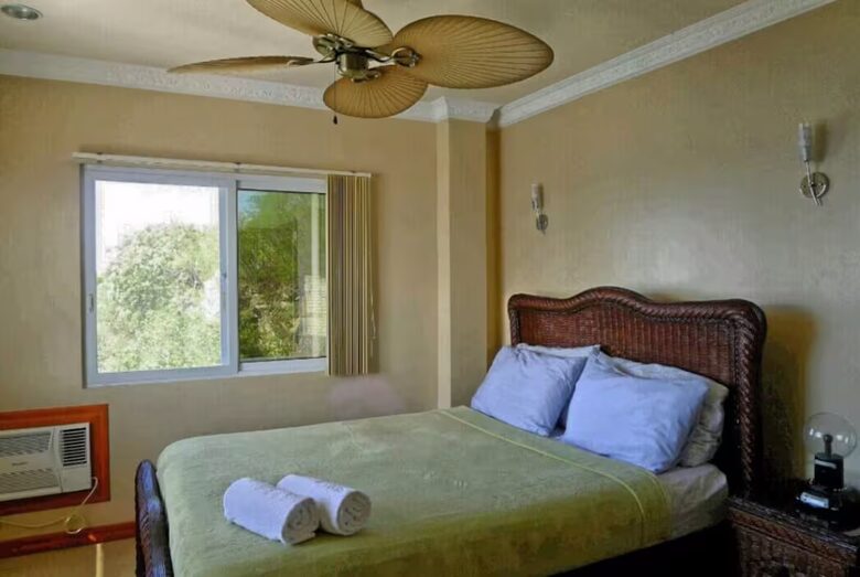 Oceanfront Cliff Villa Overlooking Sumilon Island - Oslob, Philippines