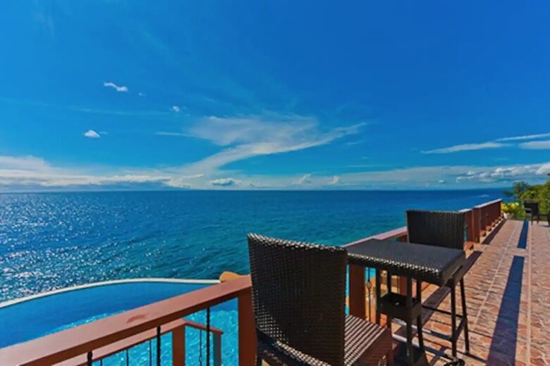 Oceanfront Cliff Villa Overlooking Sumilon Island - Oslob, Philippines