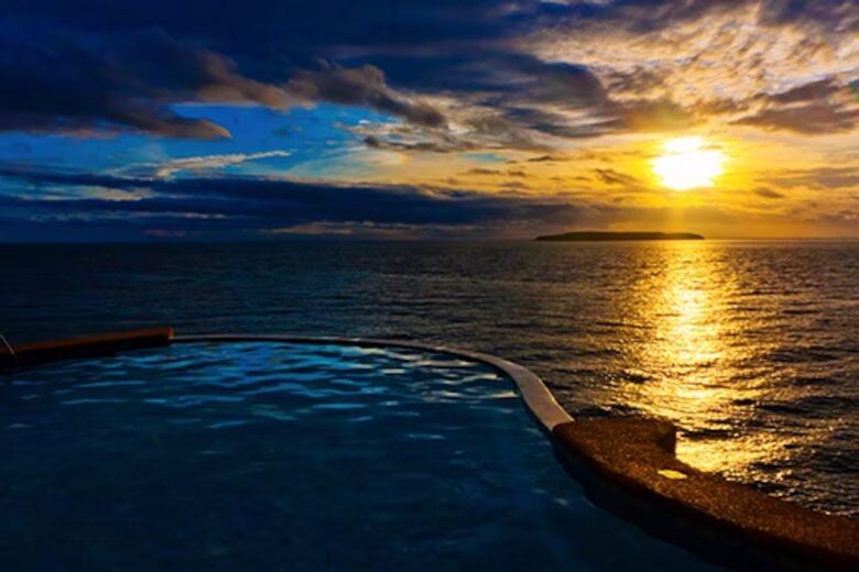 Oceanfront Cliff Villa Overlooking Sumilon Island - Oslob, Philippines