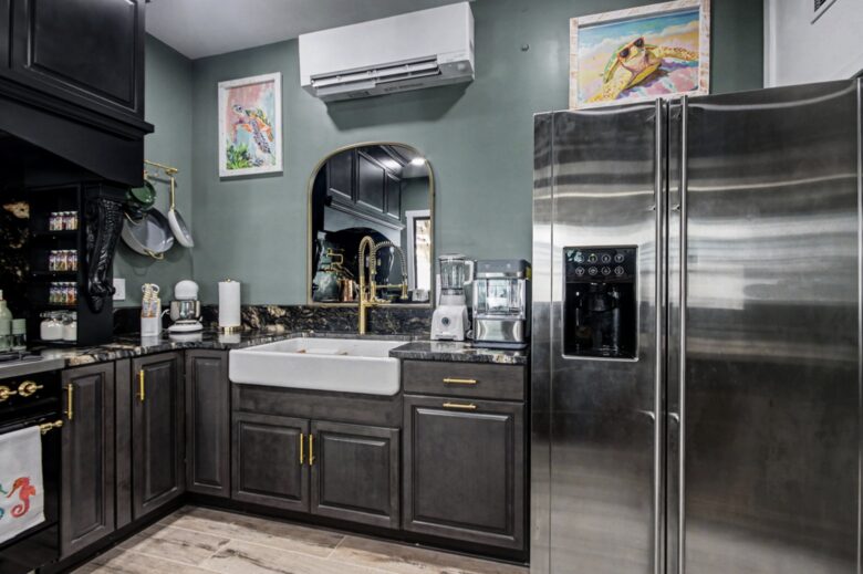 Palm Estate Retreat Steps from Surfside Shore - Surfside Beach, South Carolina