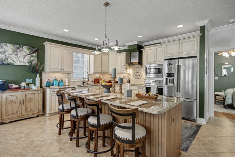 Palm Estate Retreat Steps from Surfside Shore - Surfside Beach, South Carolina