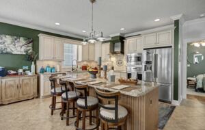 Palm Estate Retreat Steps from Surfside Shore - Surfside Beach, South Carolina