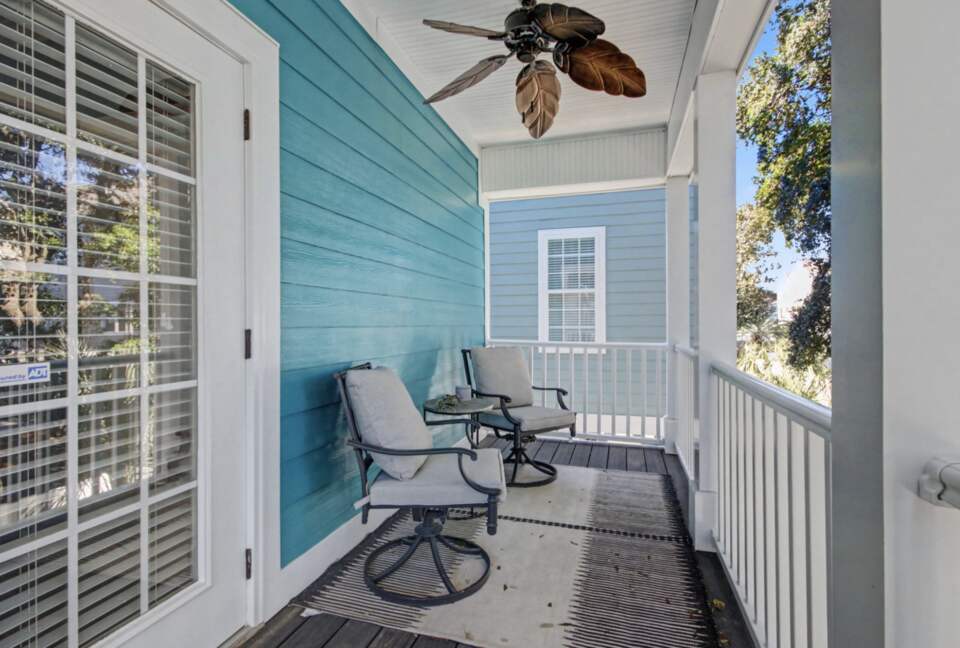 Palm Estate Retreat Steps from Surfside Shore - Surfside Beach, South Carolina