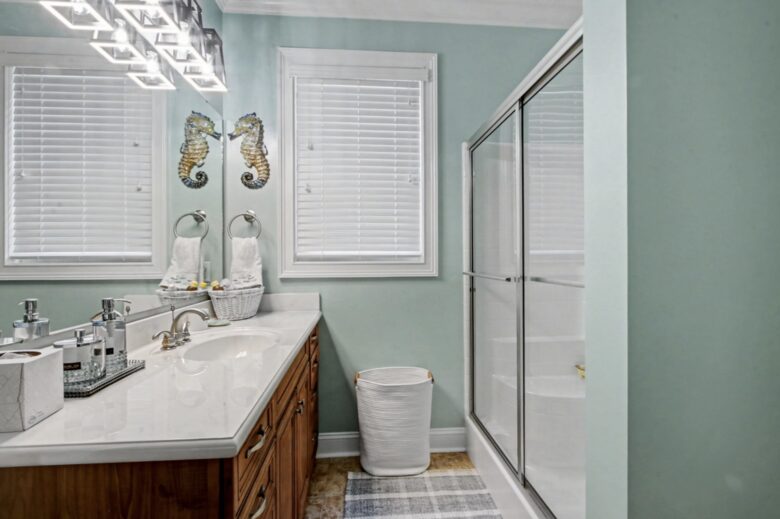 Palm Estate Retreat Steps from Surfside Shore - Surfside Beach, South Carolina