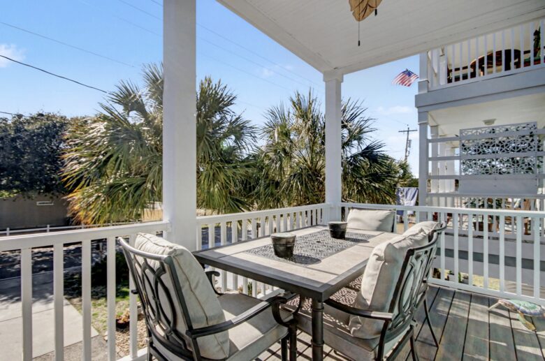 Palm Estate Retreat Steps from Surfside Shore - Surfside Beach, South Carolina