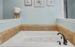 Palm Estate Retreat Steps from Surfside Shore - Surfside Beach, South Carolina