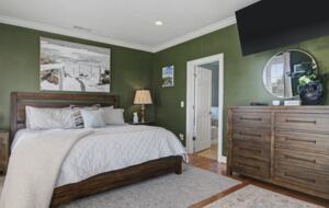 Palm Estate Retreat Steps from Surfside Shore - Surfside Beach, South Carolina