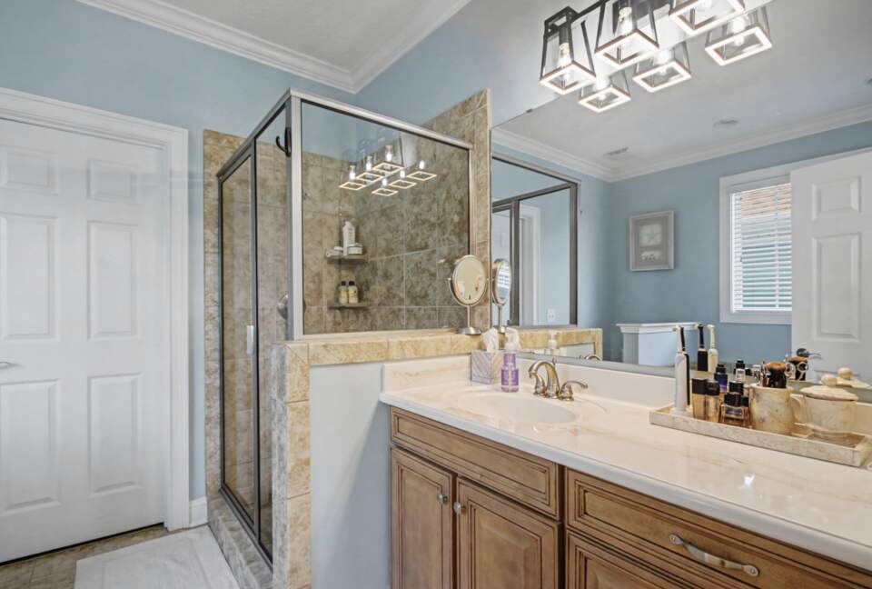 Palm Estate Retreat Steps from Surfside Shore - Surfside Beach, South Carolina