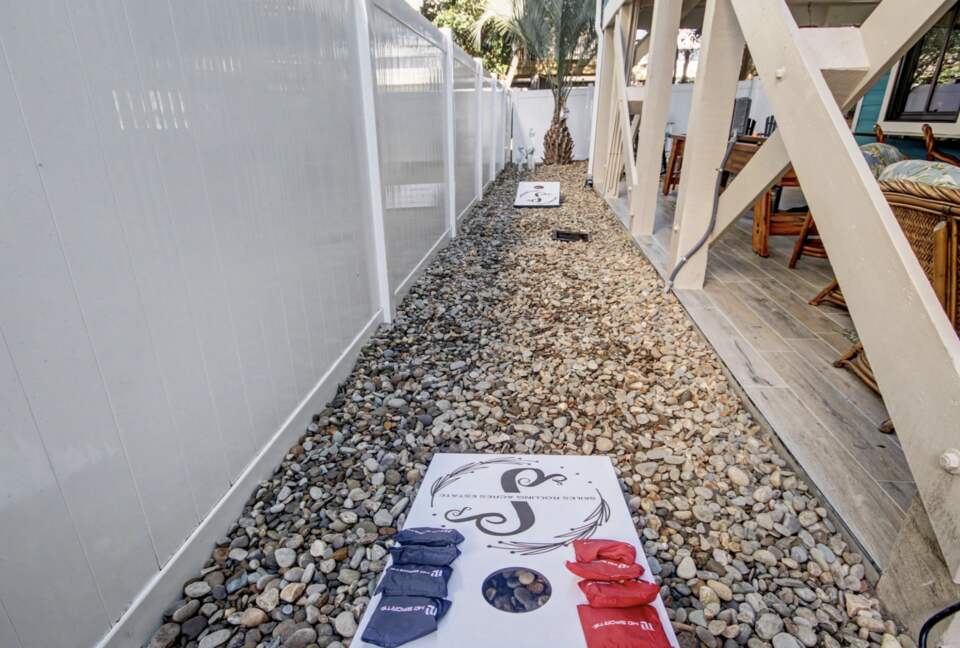 Palm Estate Retreat Steps from Surfside Shore - Surfside Beach, South Carolina