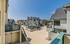 Oceanfront Fripp Island Villa with Golf Cart - Fripp Island, South Carolina