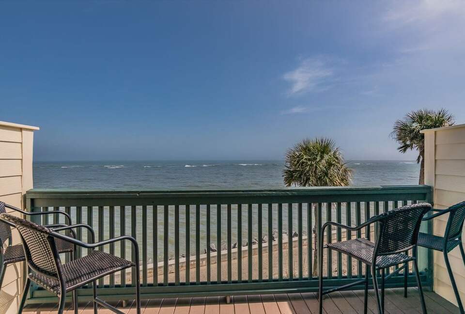 Oceanfront Fripp Island Villa with Golf Cart - Fripp Island, South Carolina