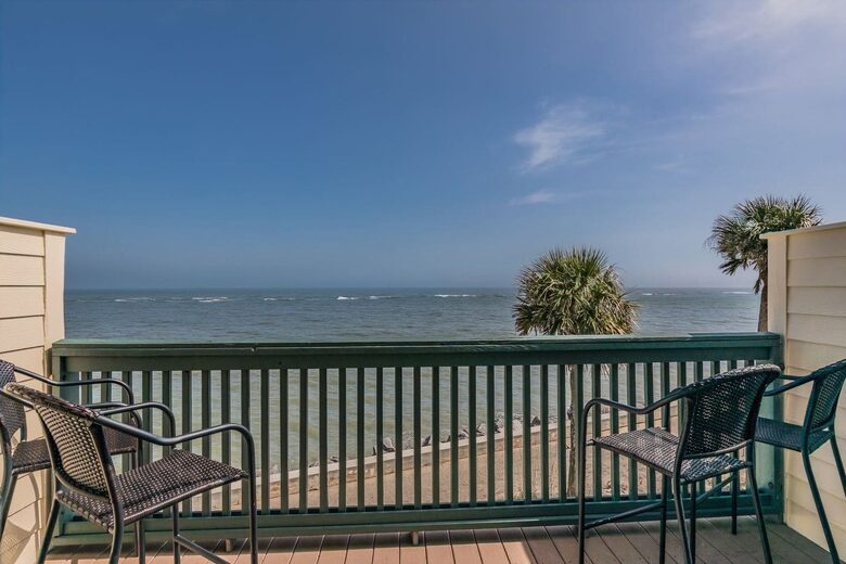 Oceanfront Fripp Island Villa with Golf Cart - Fripp Island, South Carolina