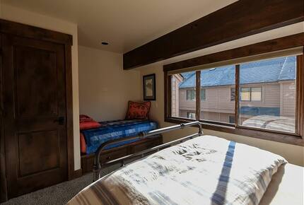 Ski-In/Ski-Out Townhome at Peak 9 | Walk to Main Street - Breckenridge, Colorado