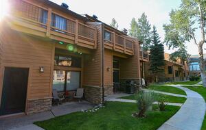 Ski-In/Ski-Out Townhome at Peak 9 | Walk to Main Street - Breckenridge, Colorado