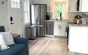 Modern York Beach Retreat | 400 Steps to Long Sands - York Beach, Maine