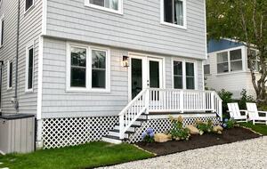 Modern York Beach Retreat | 400 Steps to Long Sands - York Beach, Maine