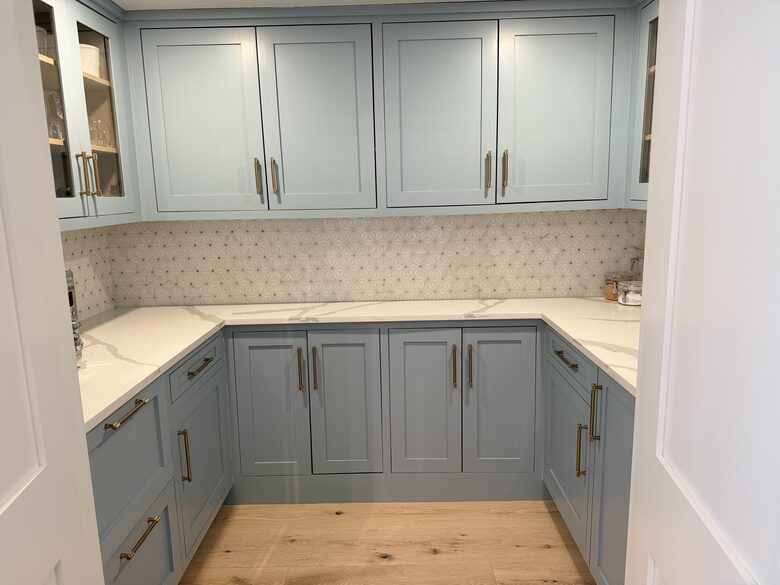 Pantry with beverage center & 2-drawer fridge