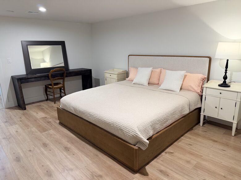 Basement king bedroom