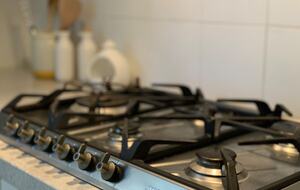 1930s Garden Townhouse Steps to the Yarra River - South Yarra, Australia
