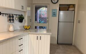 1930s Garden Townhouse Steps to the Yarra River - South Yarra, Australia