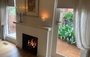 1930s Garden Townhouse Steps to the Yarra River - South Yarra, Australia