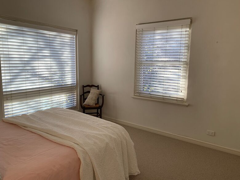 1930s Garden Townhouse Steps to the Yarra River - South Yarra, Australia