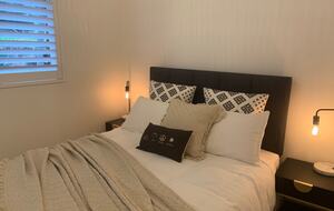 1930s Garden Townhouse Steps to the Yarra River - South Yarra, Australia