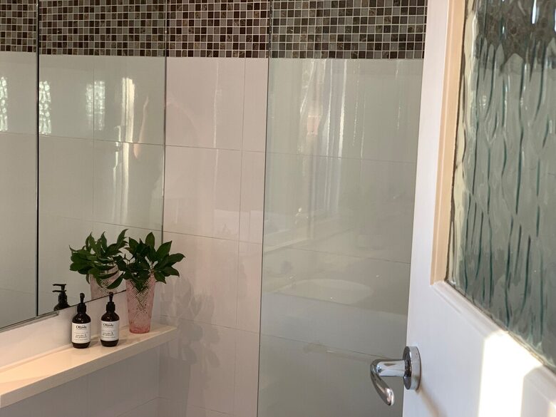 1930s Garden Townhouse Steps to the Yarra River - South Yarra, Australia