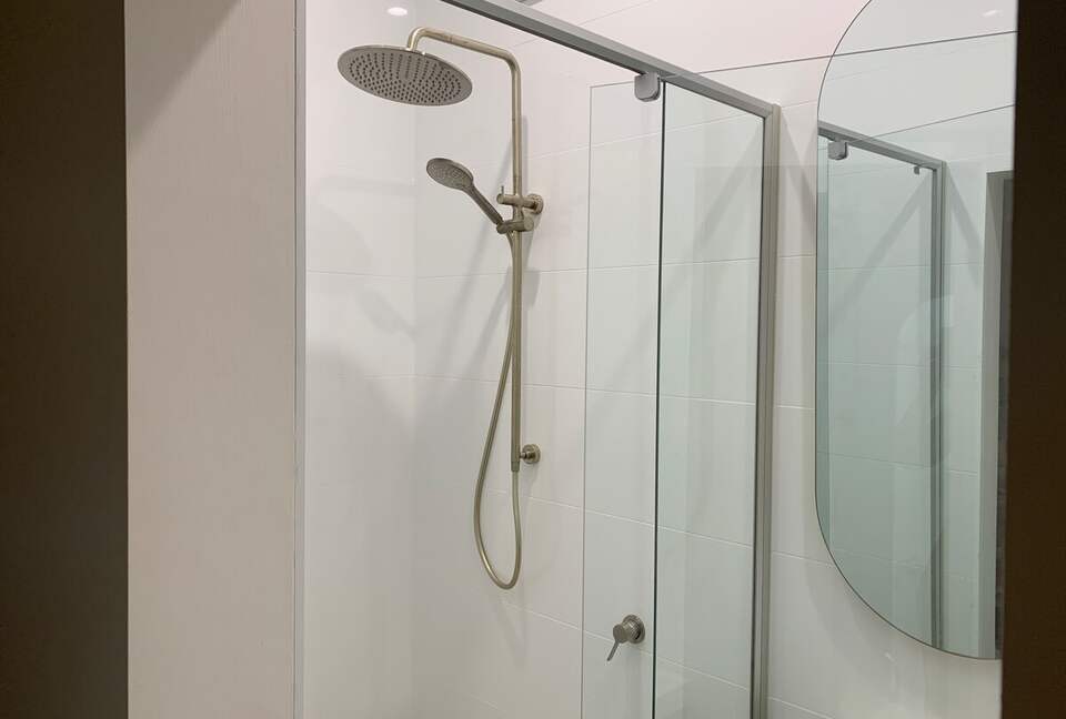 1930s Garden Townhouse Steps to the Yarra River - South Yarra, Australia