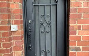 1930s Garden Townhouse Steps to the Yarra River - South Yarra, Australia