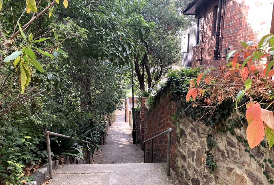 1930s Garden Townhouse Steps to the Yarra River - South Yarra, Australia