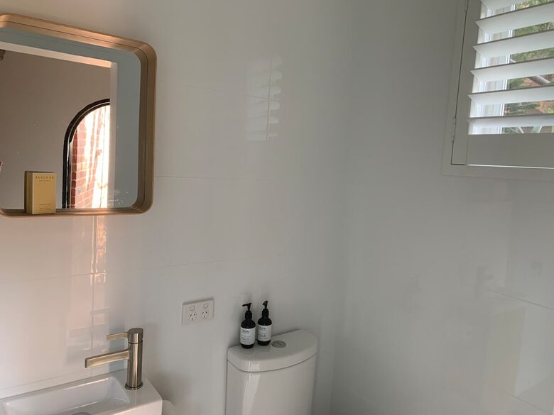 1930s Garden Townhouse Steps to the Yarra River - South Yarra, Australia