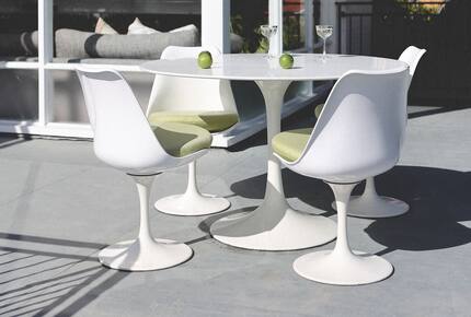 Midcentury Esmond Dorney Home with Sandy Bay Outlook - Sandy Bay, Australia