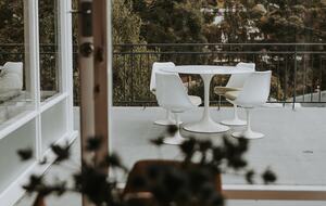 Midcentury Esmond Dorney Home with Sandy Bay Outlook - Sandy Bay, Australia