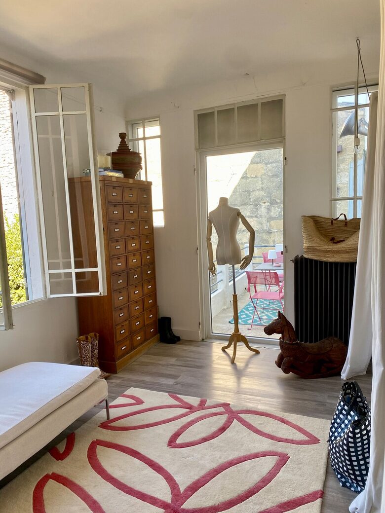 Quiet French Village Home Near Markets & Greenway - Sommières, France